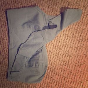 Mebon single stapped crop top